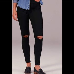 Abercrombie Ultra high rise distressed skinny